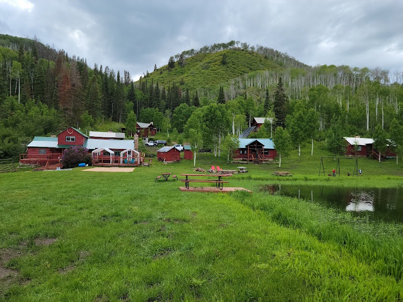 Coulter Lake Guest Ranch - Photo 2