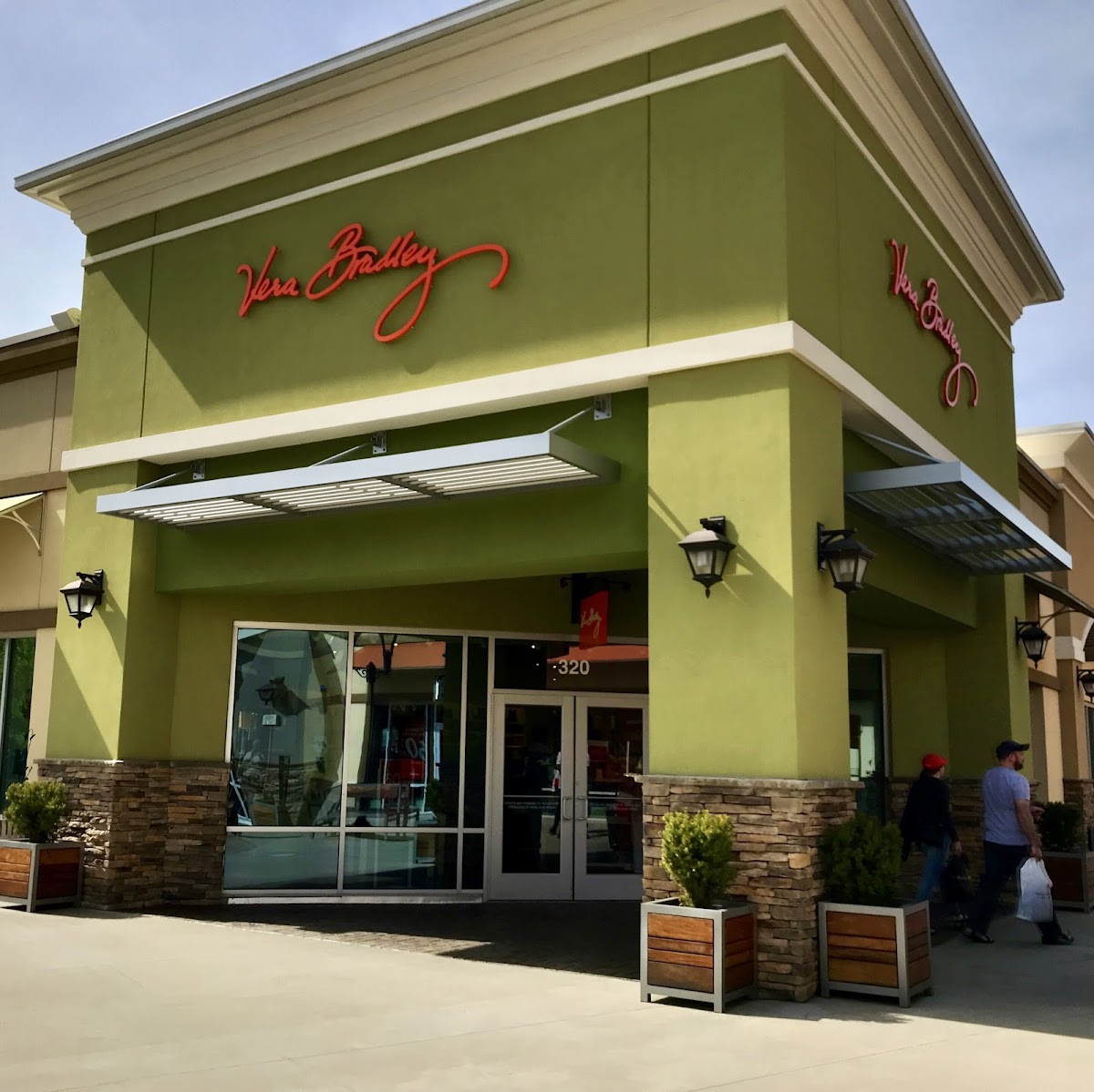 Vera Bradley Factory Outlet
