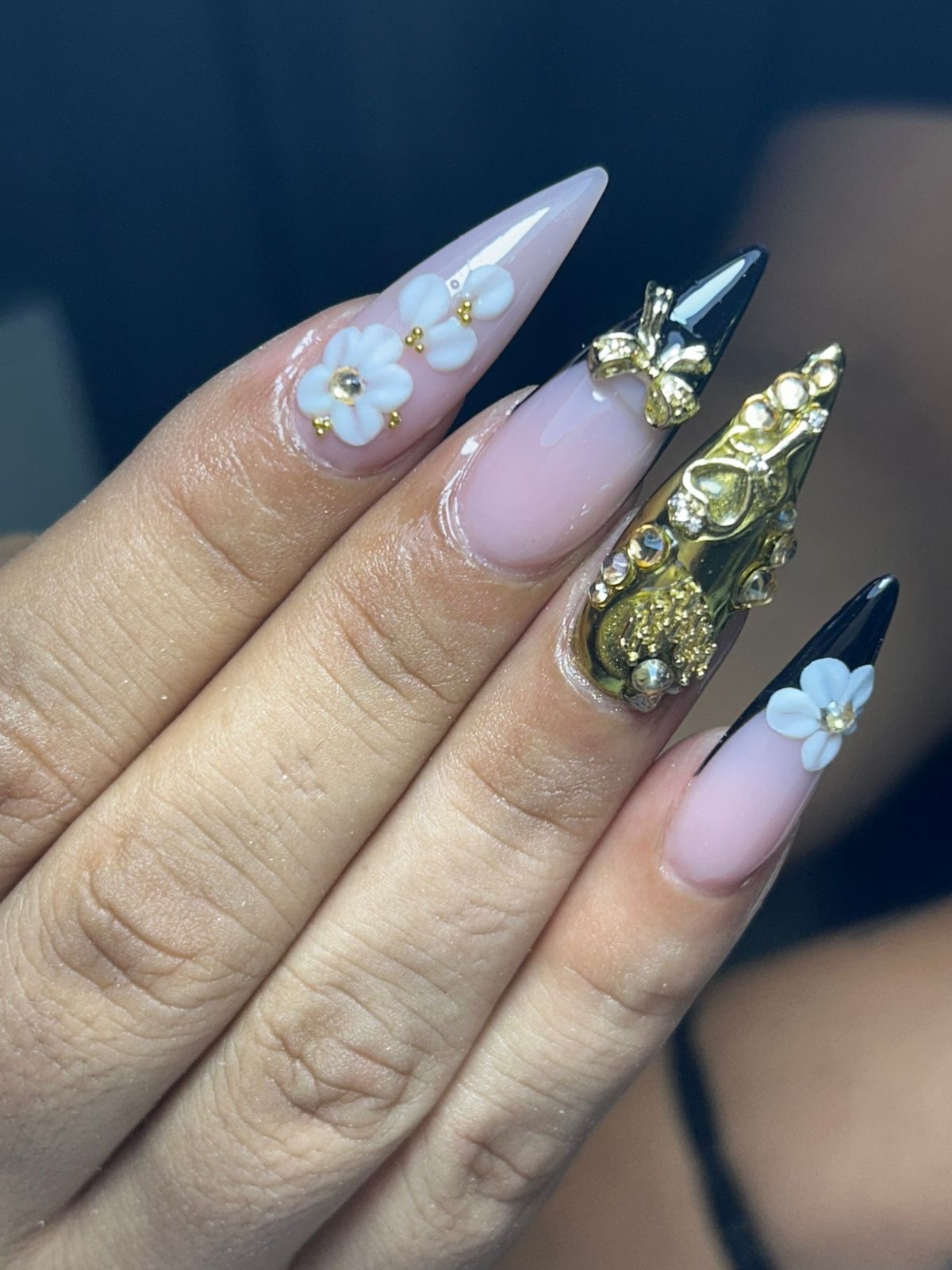 Raelis nails - Imagen 1