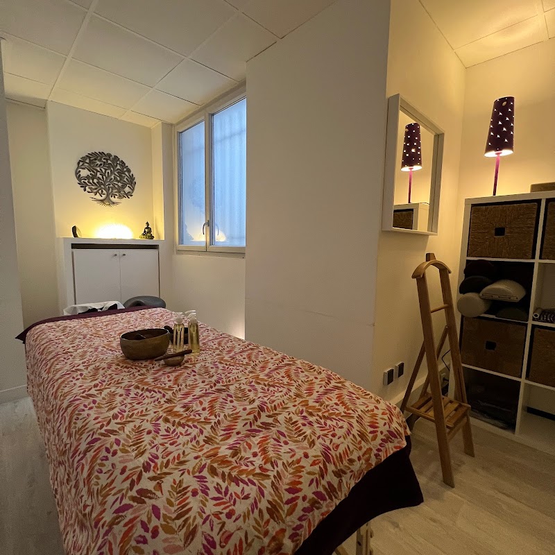 Arnaud Delavigne-Davia Massage Paris 10