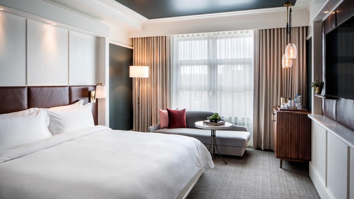 Perry Lane Hotel, a Luxury Collection Hotel, Savannah, dog-friendly hotel