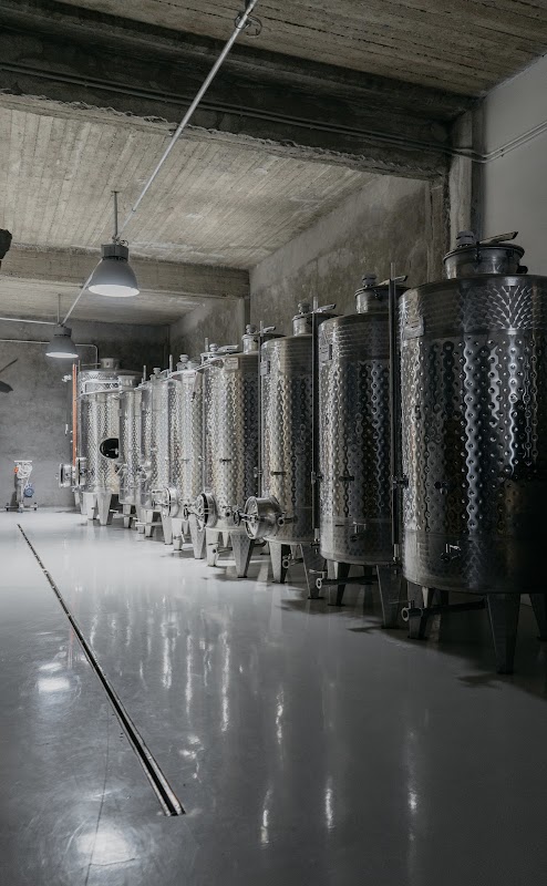 Iliana Malihin tasting room