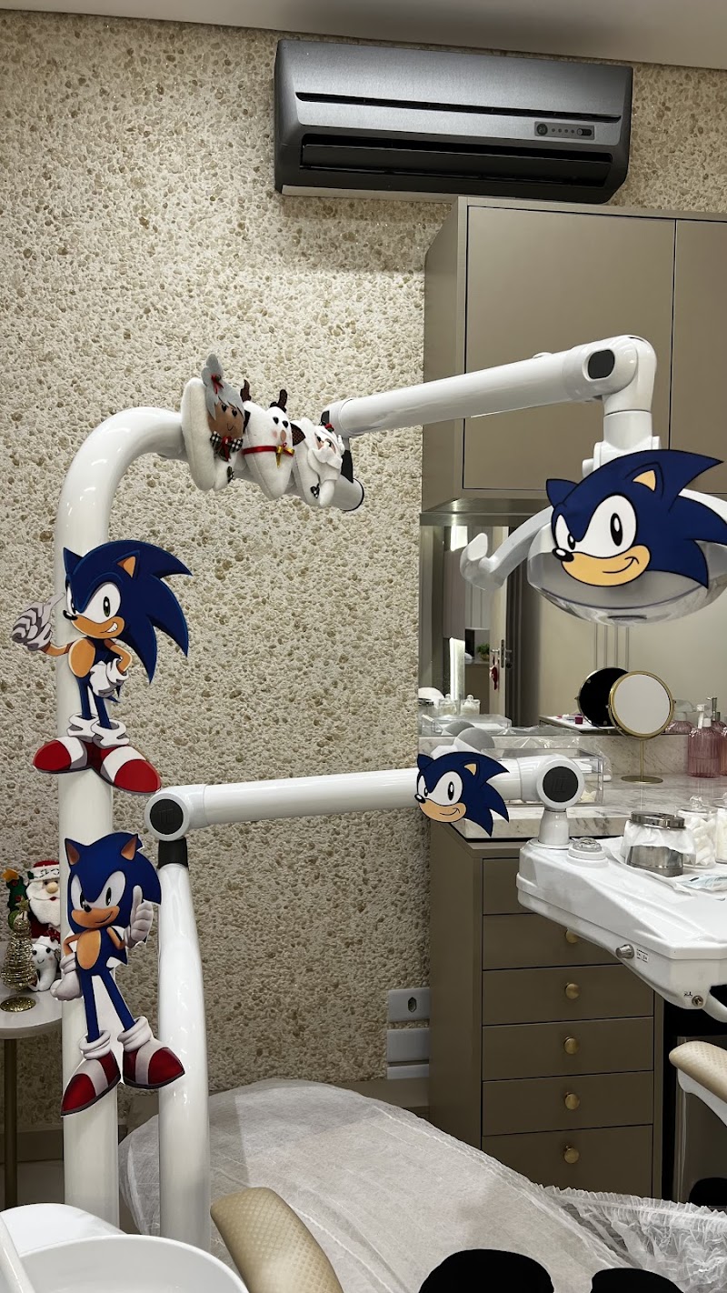 Dentista em Campo Grande - Dra. Pâmela Herrera - foto 2