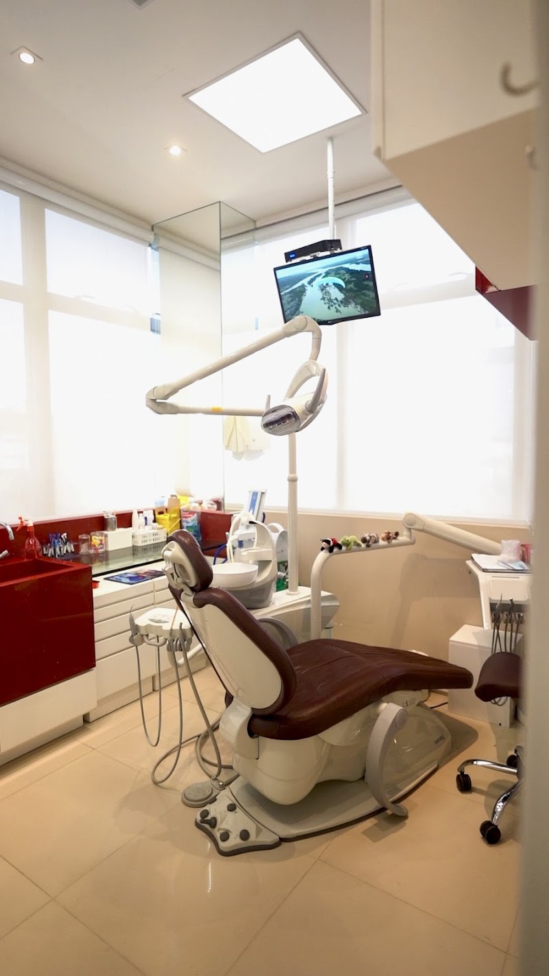 Dra. Indira Hadi Odontopediatra | Sorriso da Família - foto 2