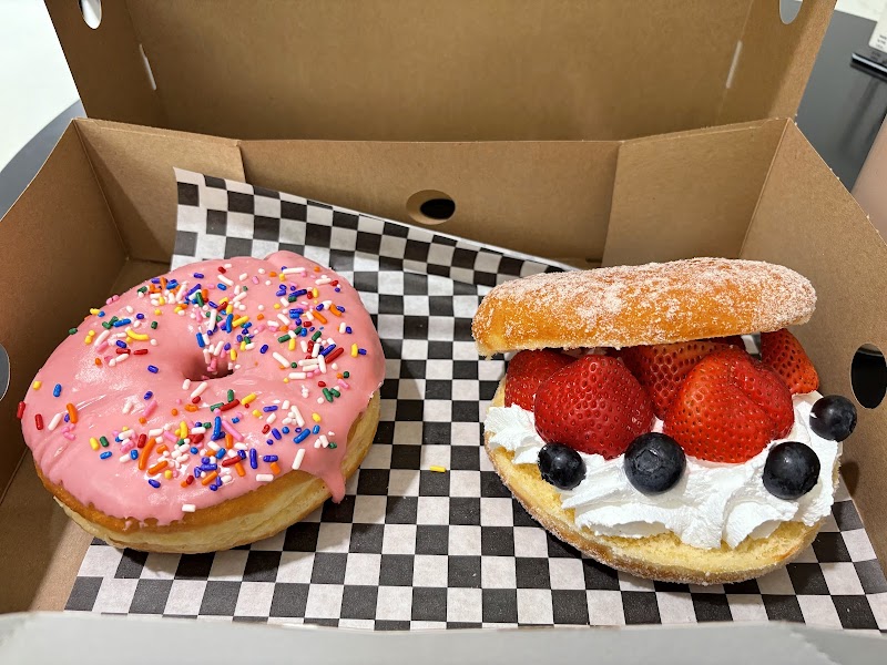 Donut Bar & Bakery photo 4