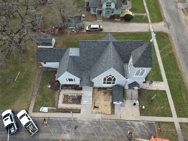 Everest Roofing photo 1