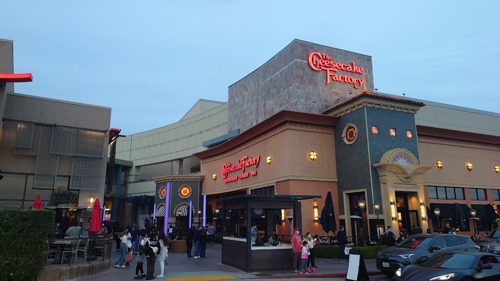 The Shops at Santa Anita fotoğraf 1