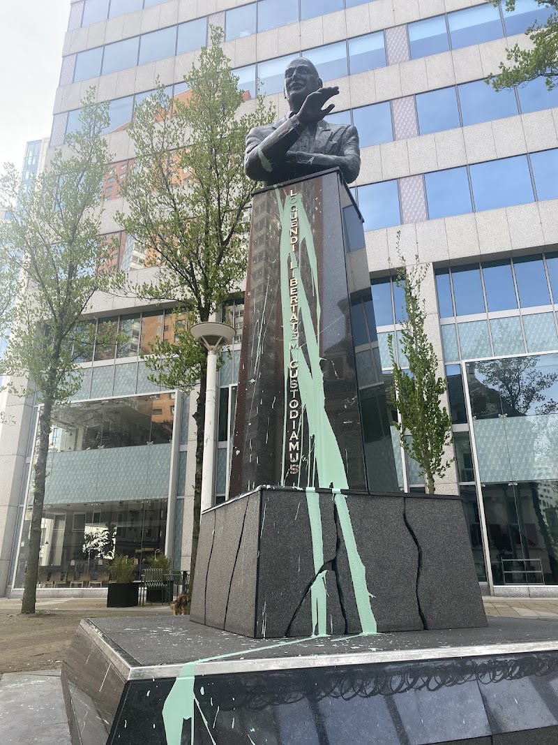 Standbeeld Pim Fortuyn