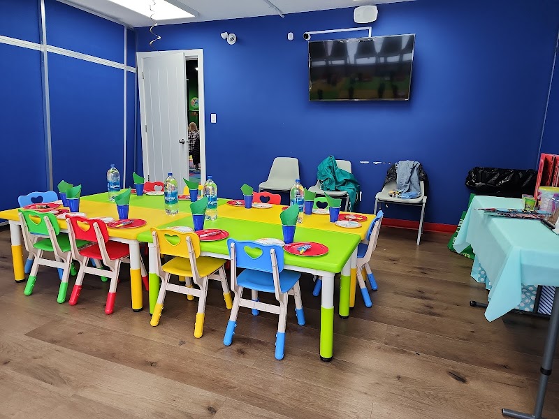 Luv 2 Play Grande Prairie photo 4