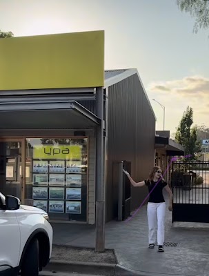 Hair empire studio photo 2