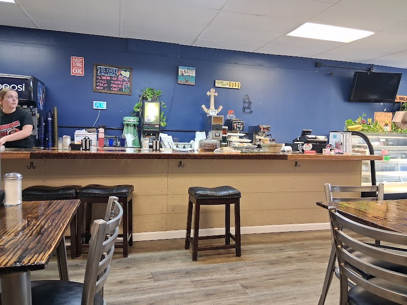 Captain's Cafe photo 4