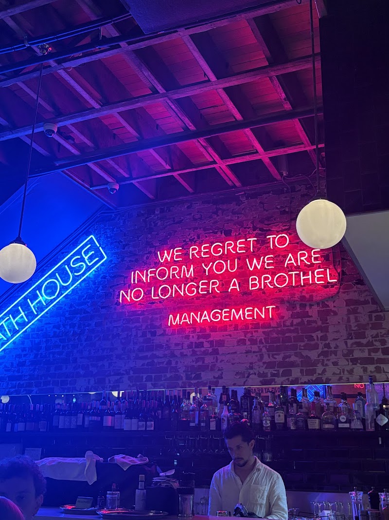 Les Bubbles Steakhouse photo 5