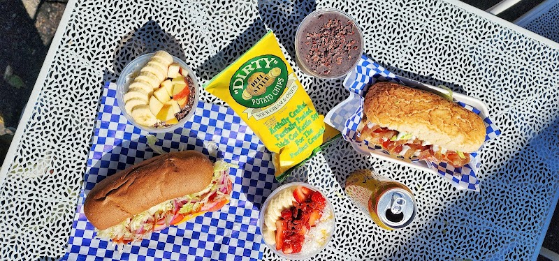 High Tide Deli & Cafe photo 2