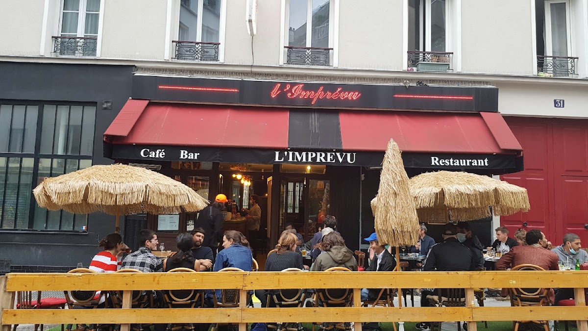 L'imprévu, vue extérieure