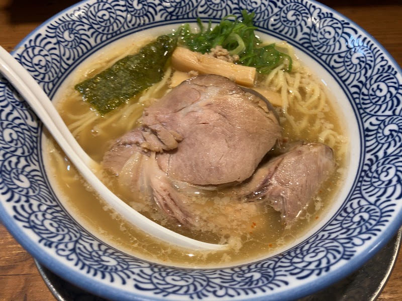 中華そば 郷家 寺塚本店 写真3