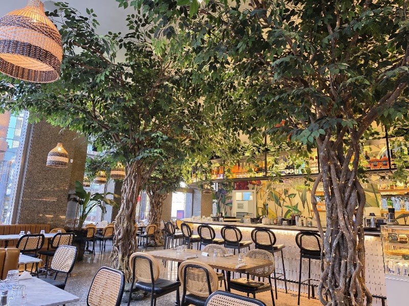Pigeon Café & Bar photo 1