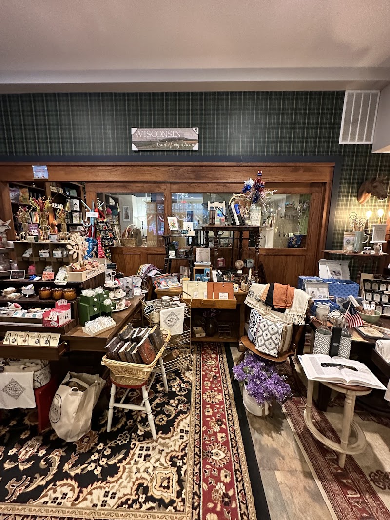 Daydream Believer Books & Gifts photo 3