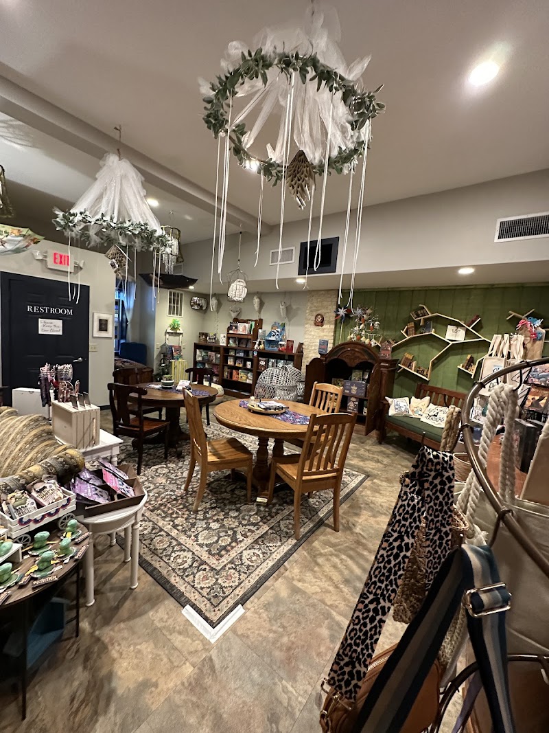 Daydream Believer Books & Gifts photo 2