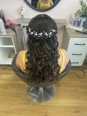 Caboolture Cuts & Curls