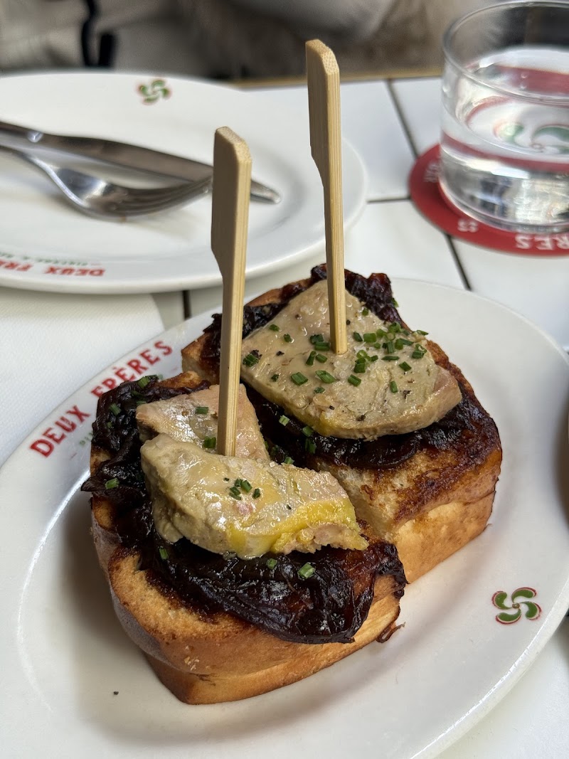 Deux Frères photo 8