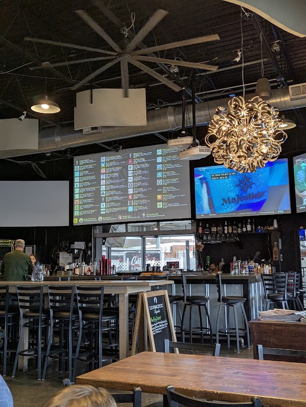 Neighborhood Tap House Dorchester photo 3