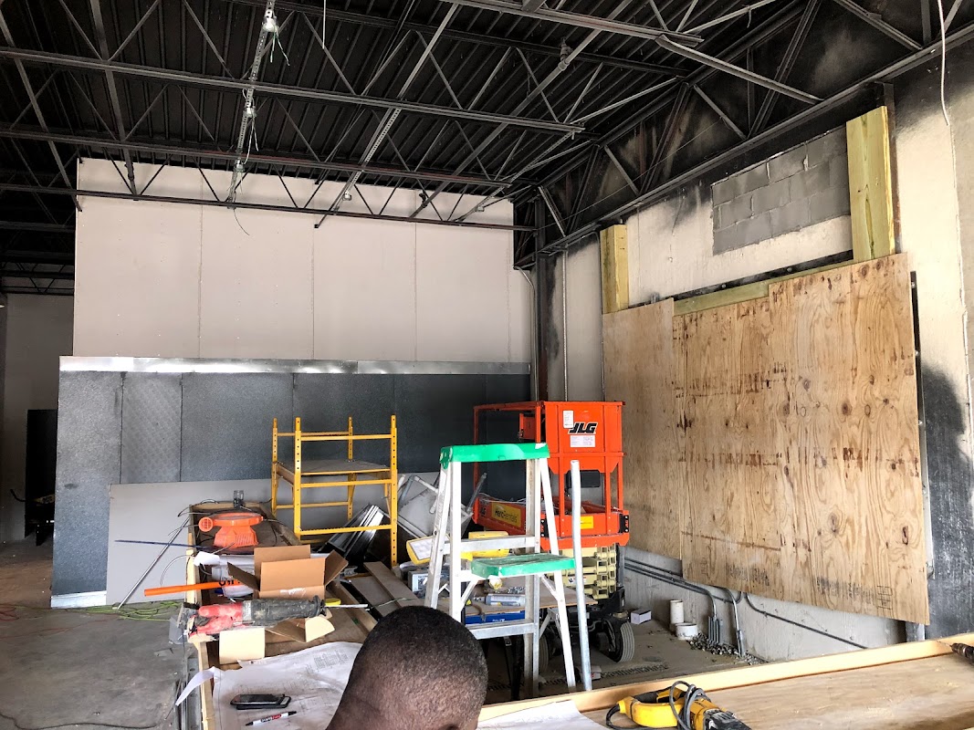 Neighborhood Tap House Dorchester photo 5