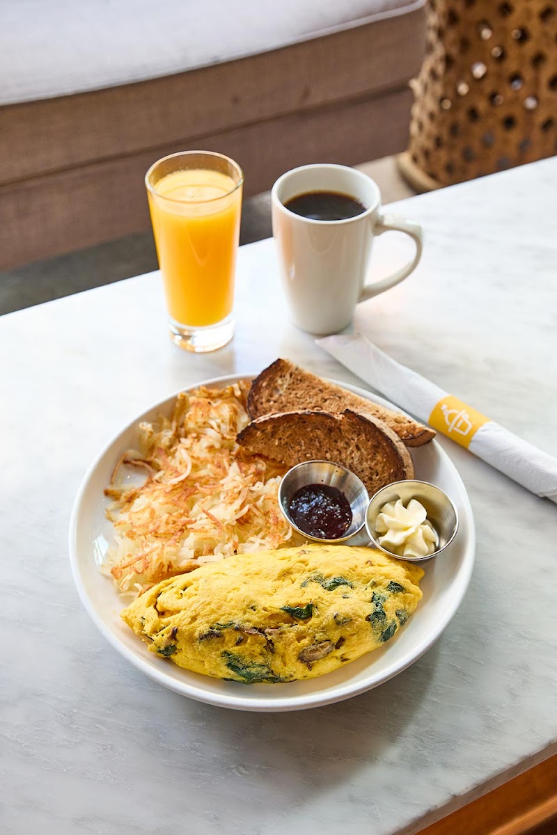 Cupitol Coffee & Eatery (Streeterville) photo 2