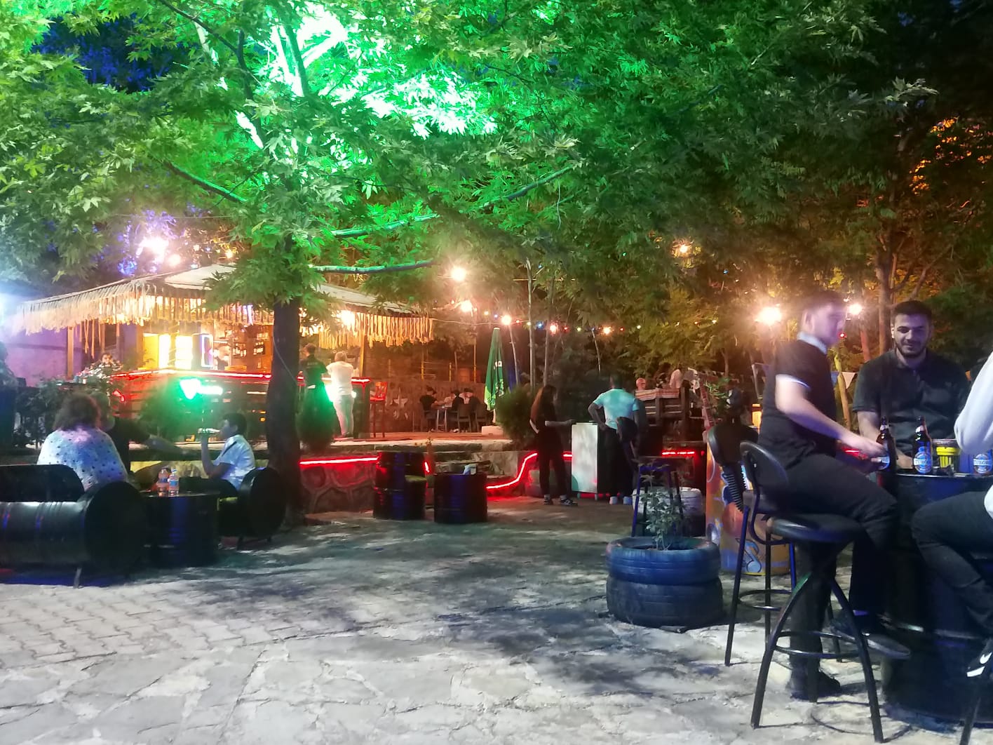 Arek Club Camping mekanı