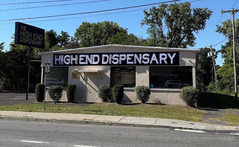 Video tour of The High End Dispensary retail environment