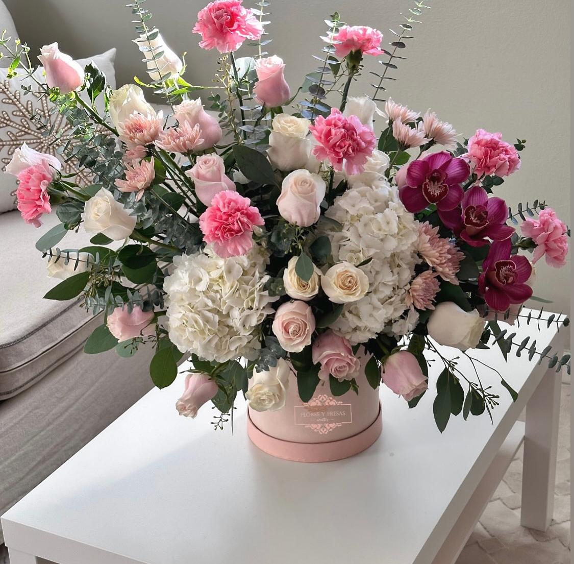 Toshi's Flowers & Gifts: Google Places image 2