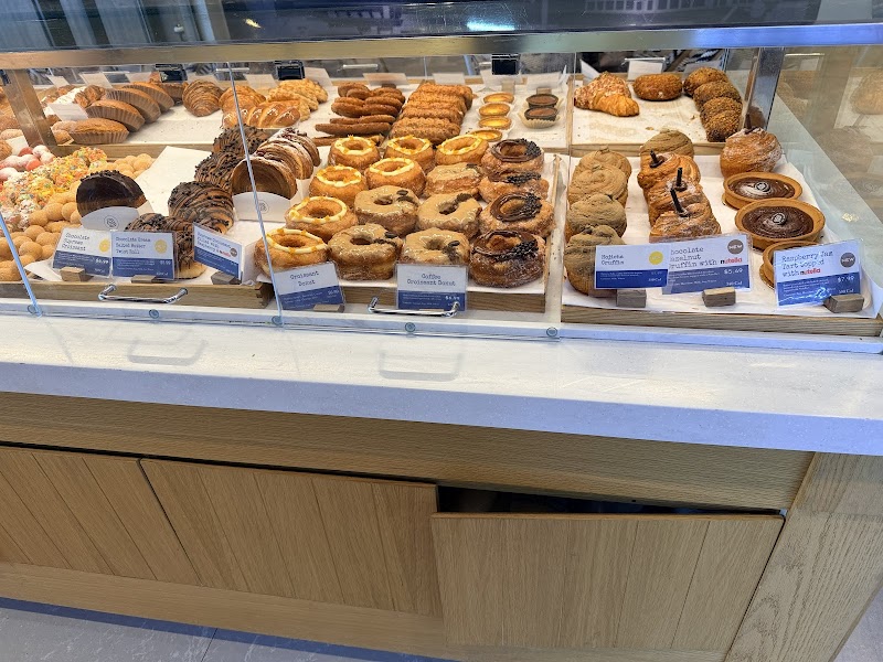 Paris Baguette photo 2