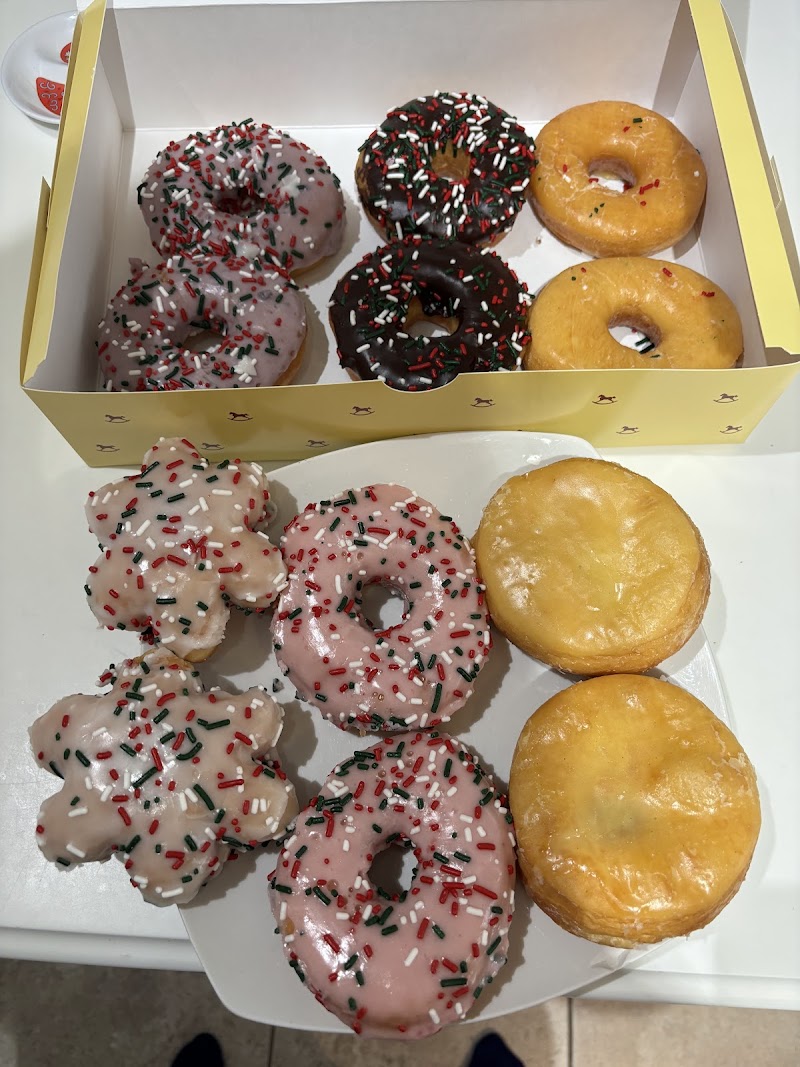 Banbury Cross Donuts photo 3