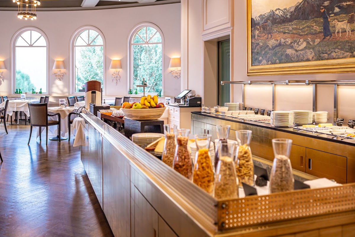 Hotel Schweizerhof St. Moritz 4