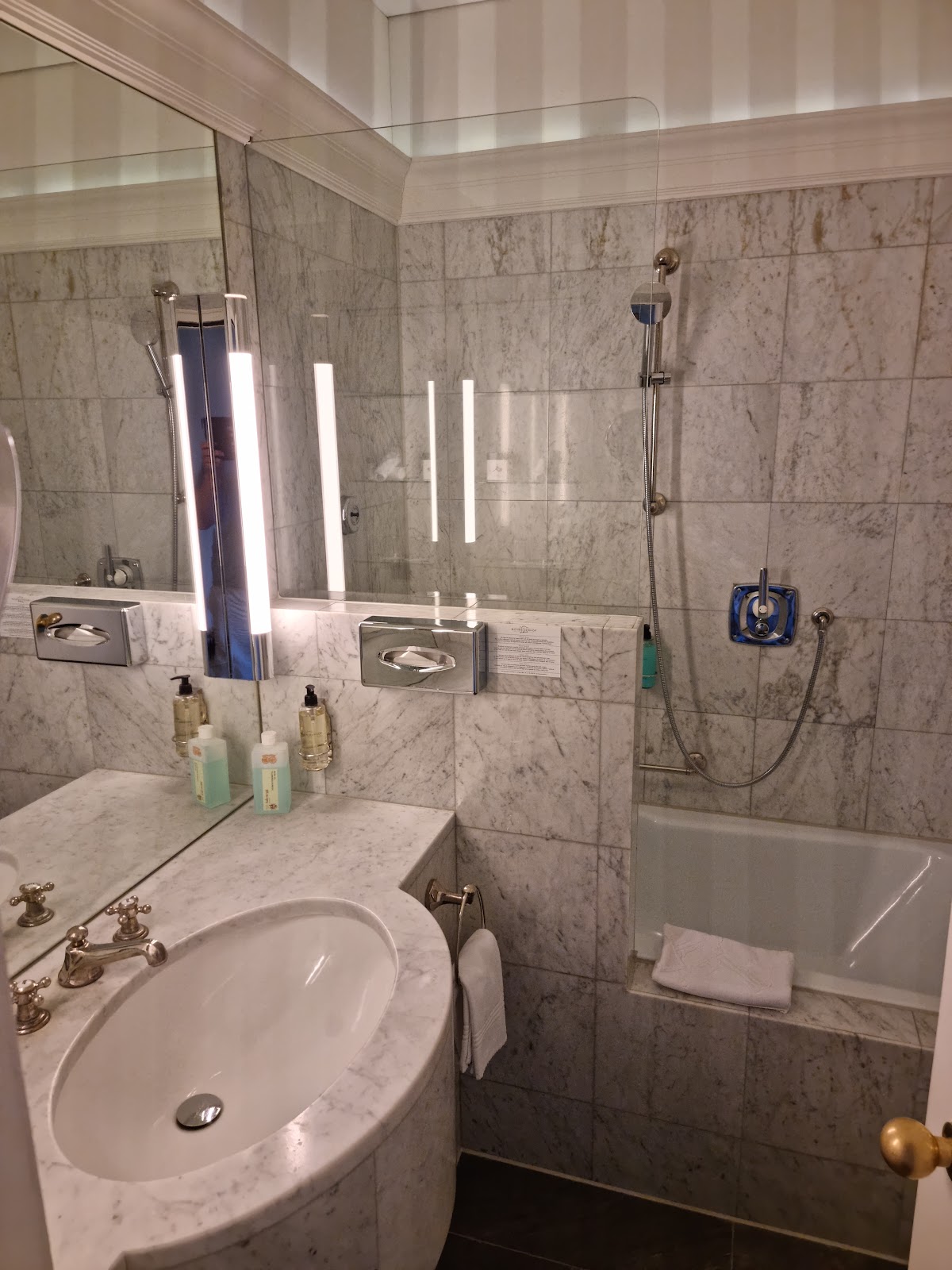 Hotel Schweizerhof St. Moritz 2