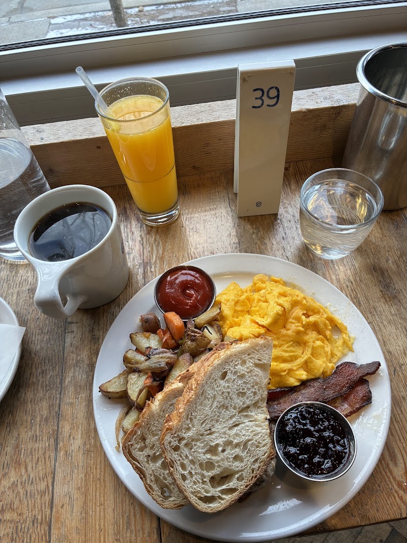 Commonwealth Cafe photo 3