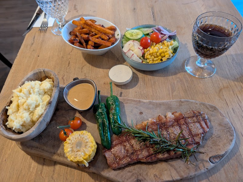 Infinity Steakhouse - Quality Steaks (Halal) photo 3