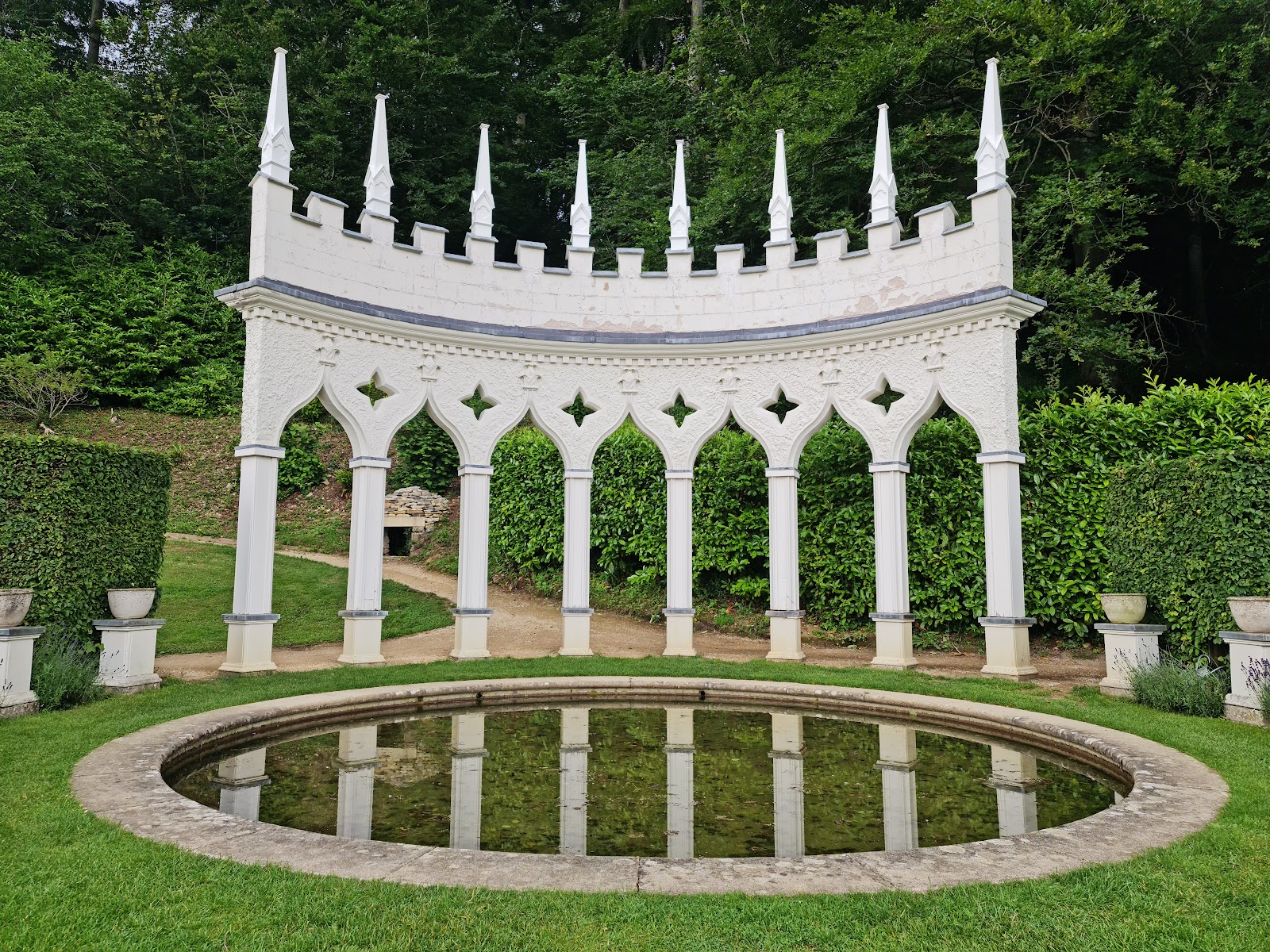 Spring in the Cotswolds: A Month-by-Month Guide to the Season