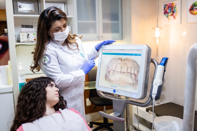 Dra Nadja Gurgel - foto 5