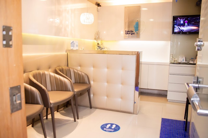 Dra Nadja Gurgel - foto 3