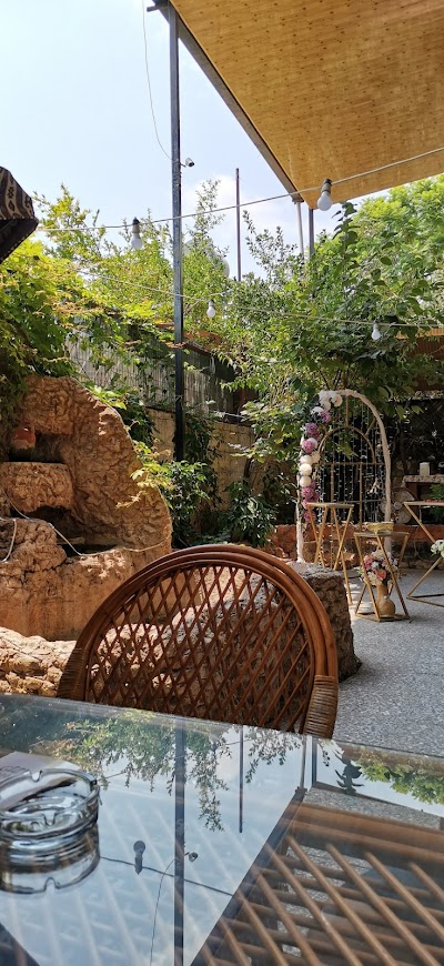 Gizli Bahçe Cafe - Restoran