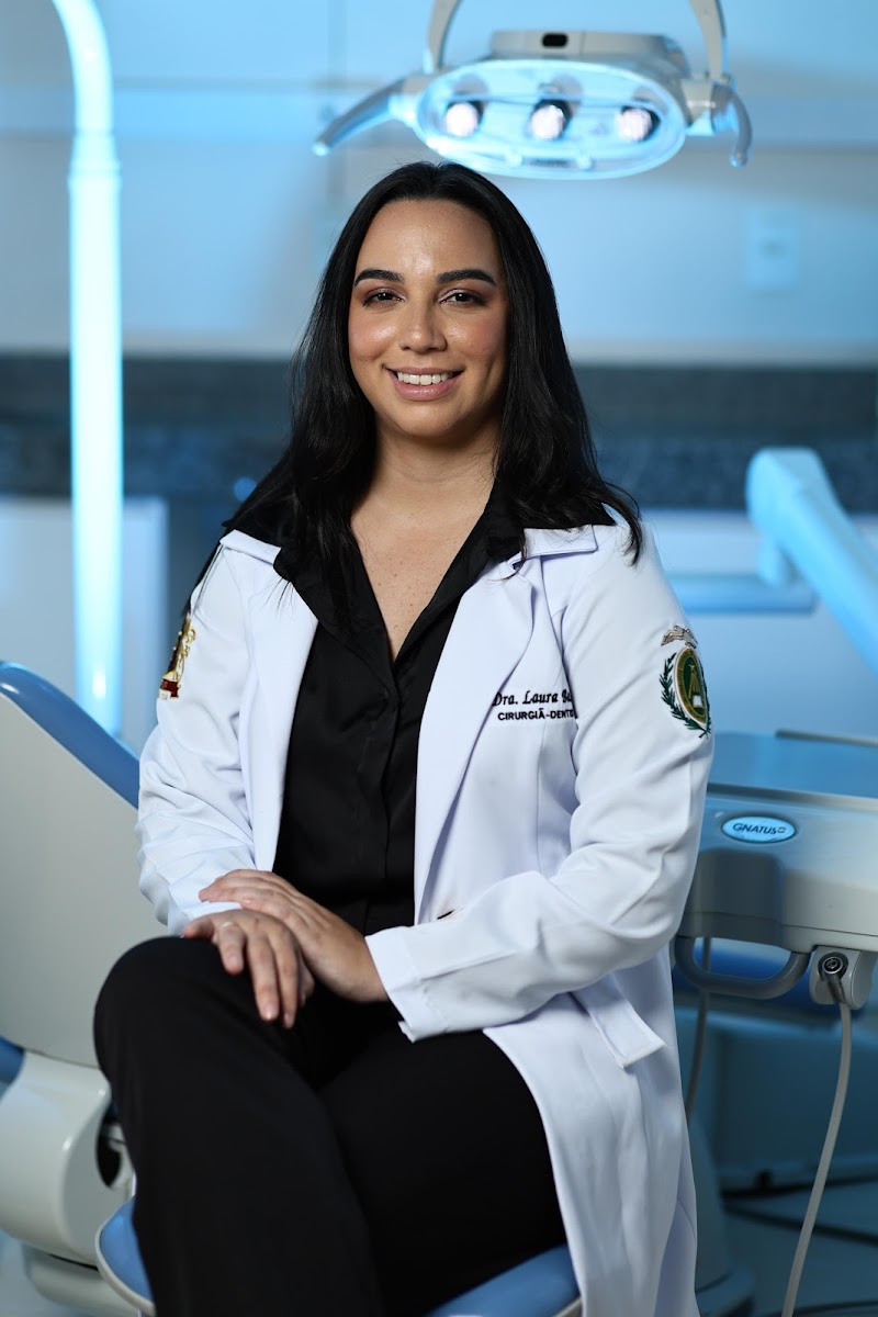 Dra. Laura Bastos - Cirurgiã Dentista | Urgência | Dentista 24h - foto 5