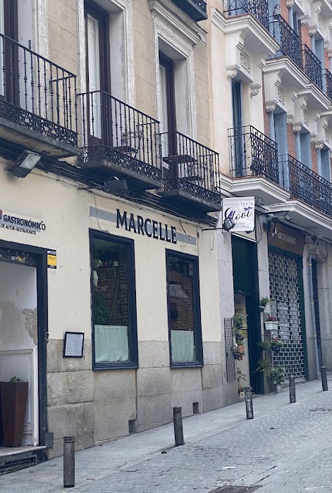 MARCELLE fotoğraf 1