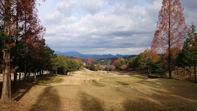 Hosenbo Golf Club - Photo 3