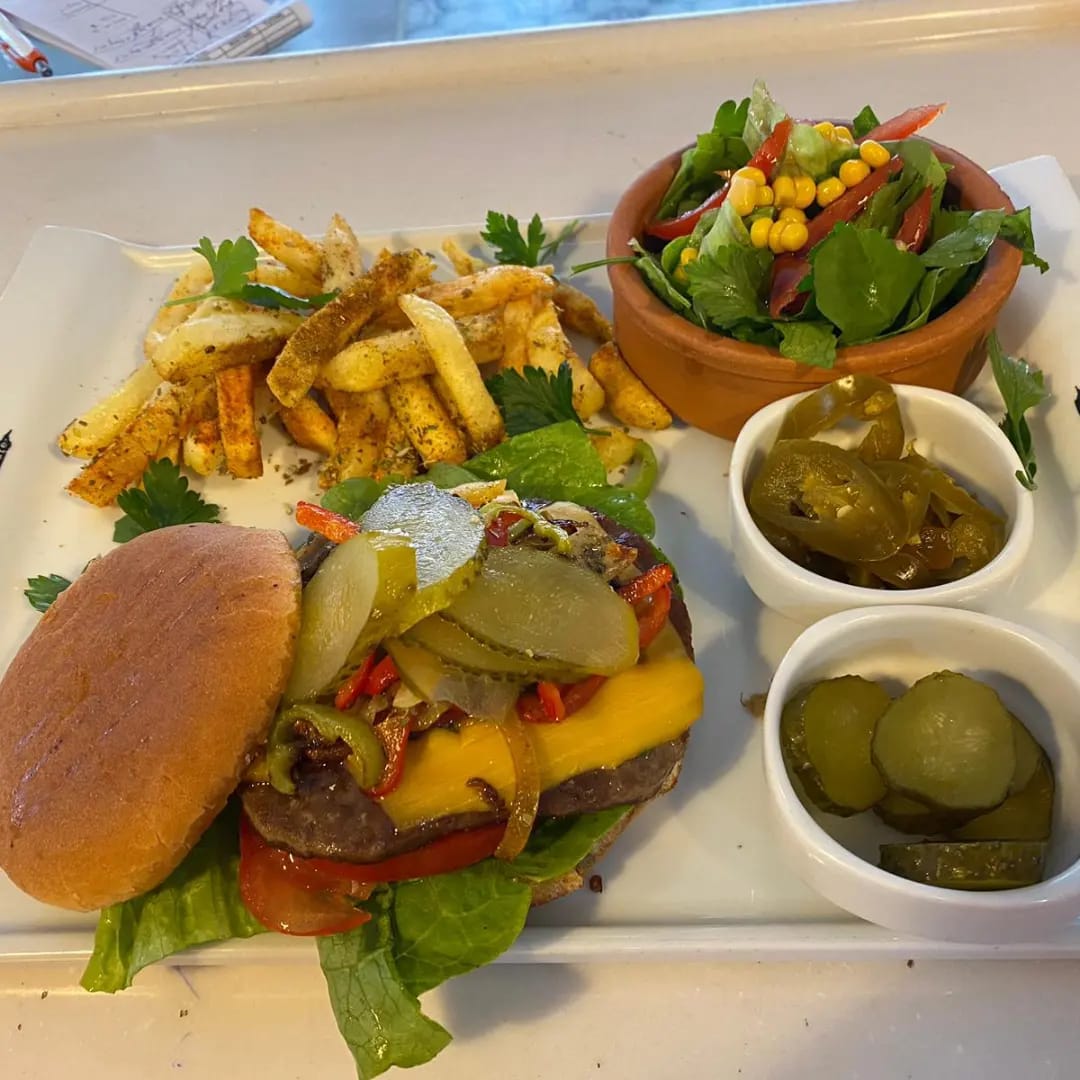 Karga Cafe mekanı