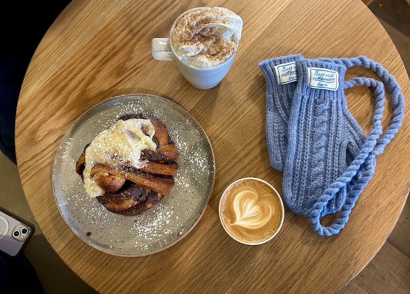 Downtown Sally photo 3