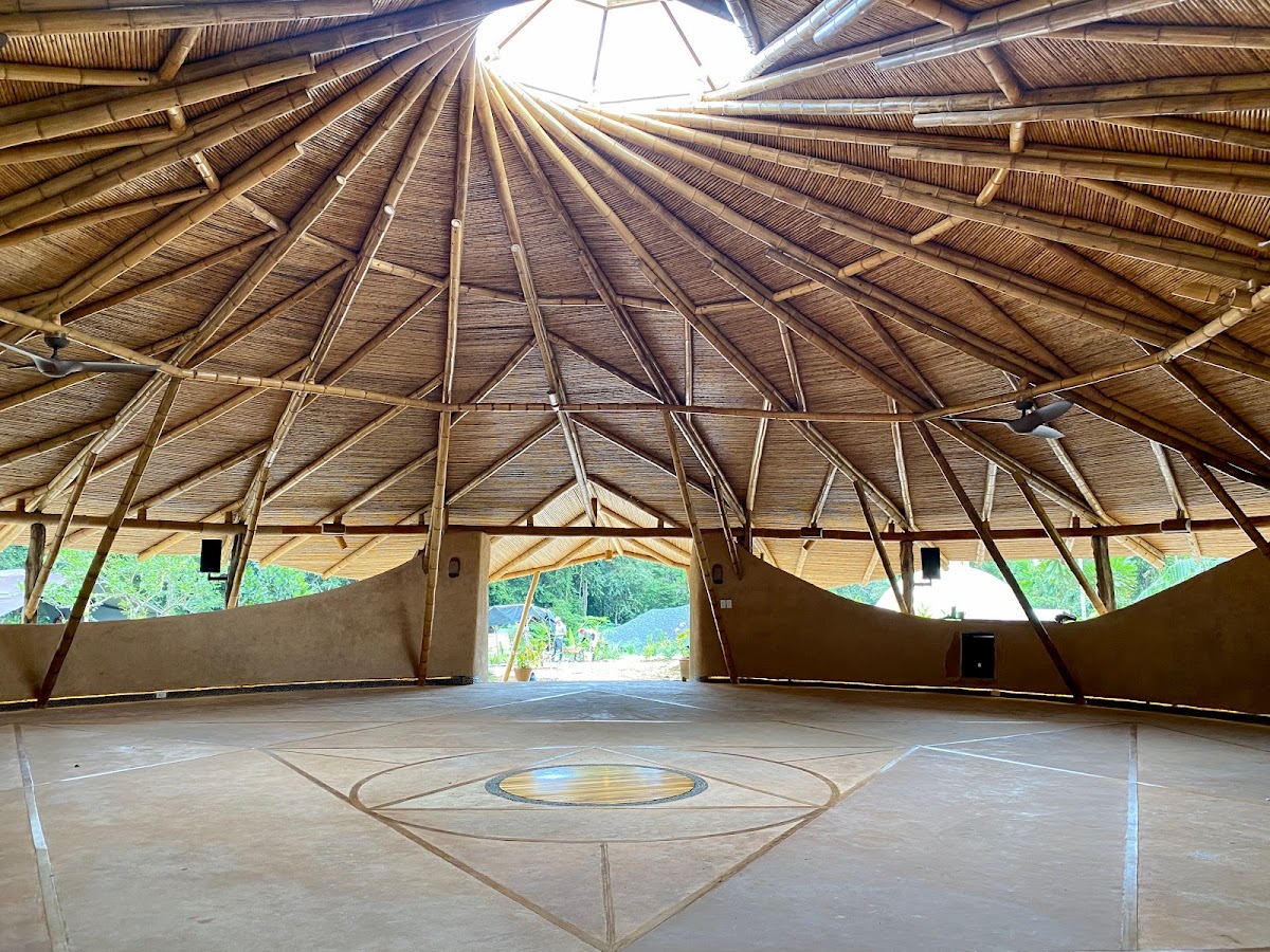 Brave Earth (Tierra Valiente) — 4