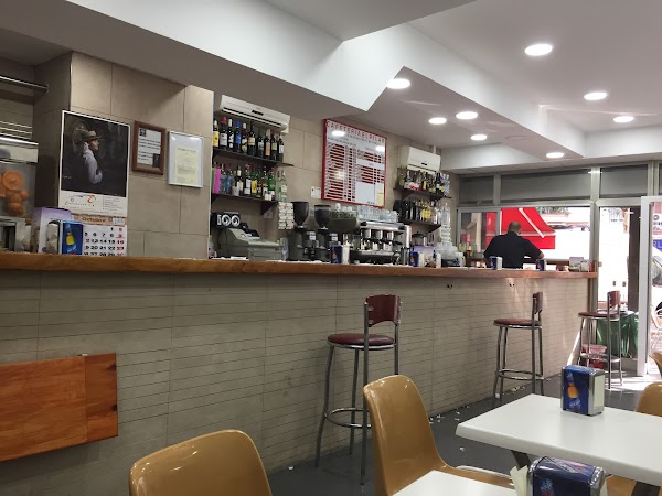 Cafetería El Pilar