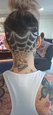 Harry's Gents Hairdresser photo 2