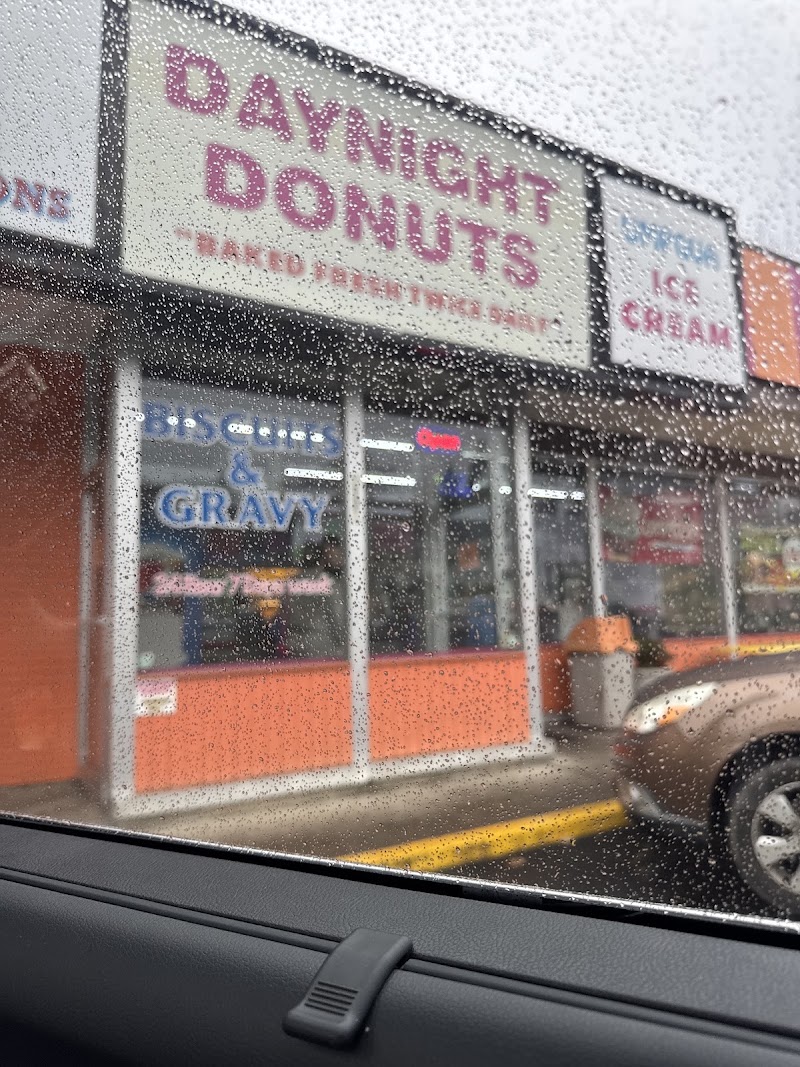Daynight Donuts photo 4