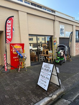 Evolution Theory barber photo 2